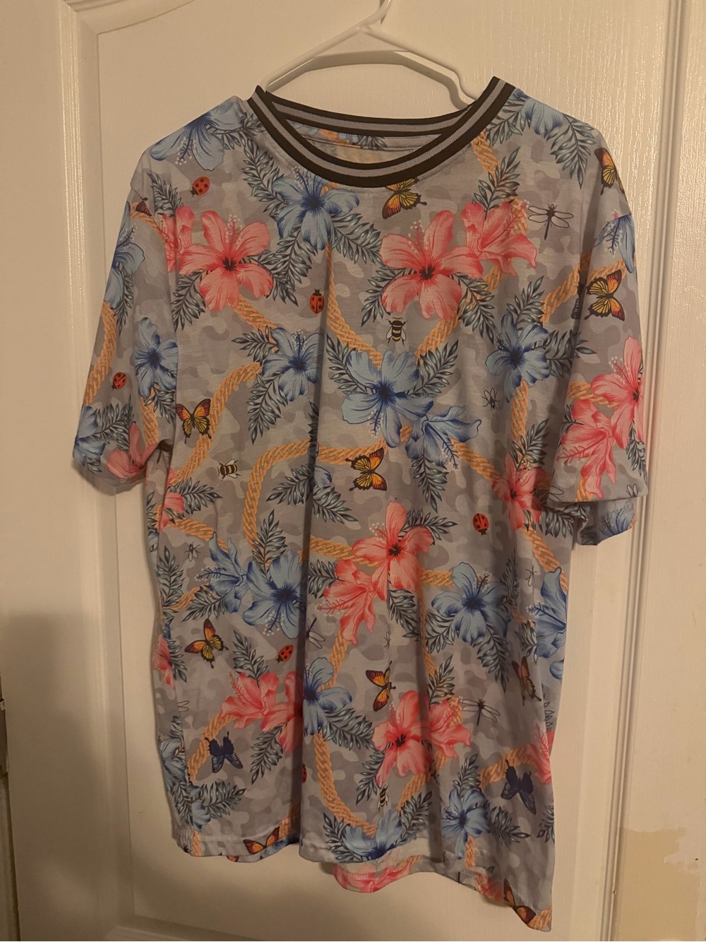 Men's Light Blue Floral Print Short-Sleeve Shirt